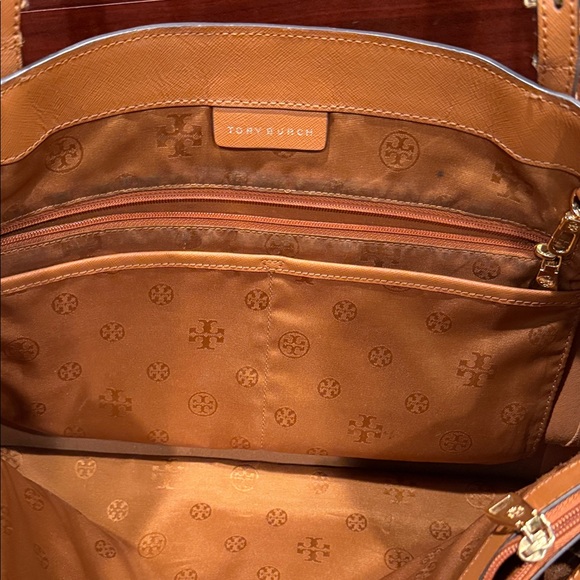 Tory Burch Camel Leather Tote - Picture 5 of 12